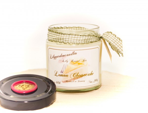 Lemon Cheesecake Lily Round Jar medium